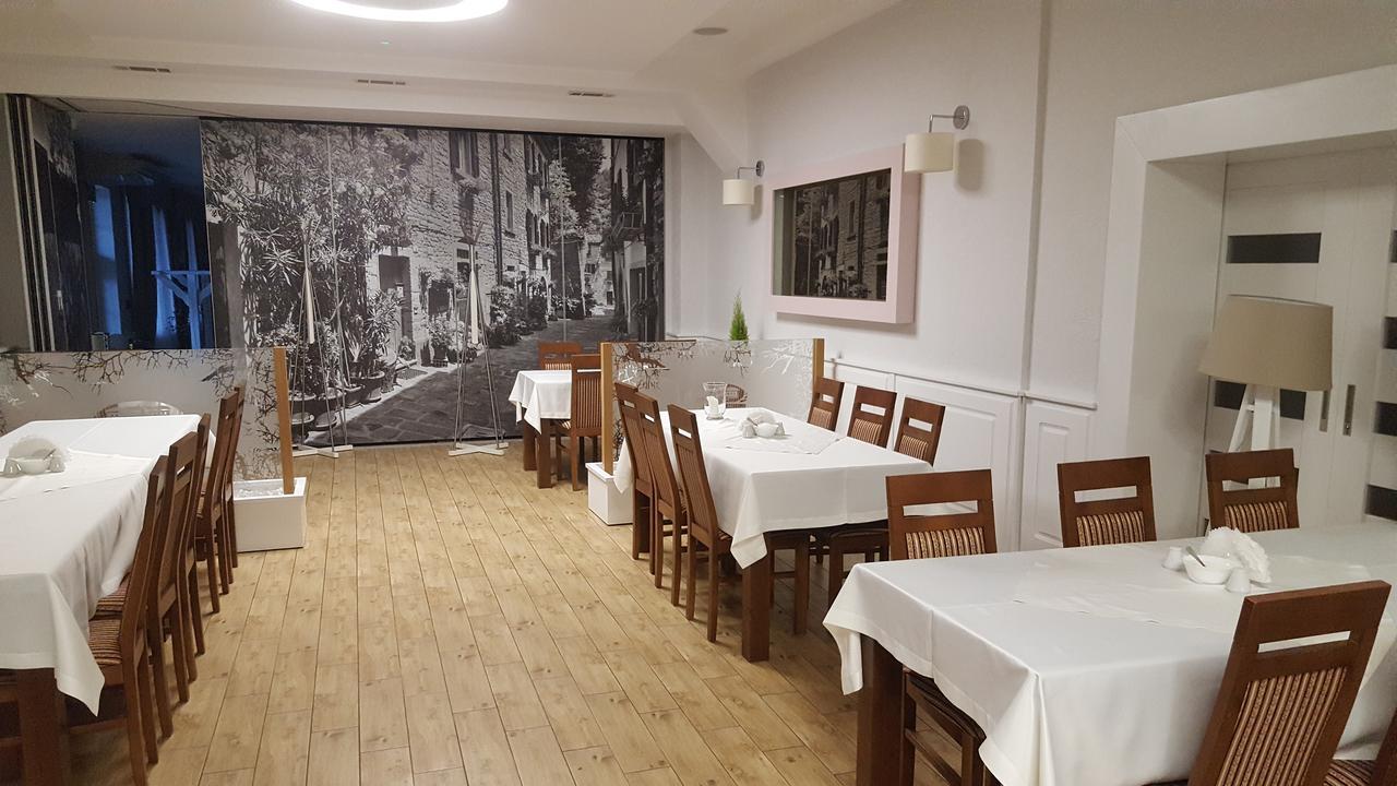 Zielony Dworek Kraśnik エクステリア 写真